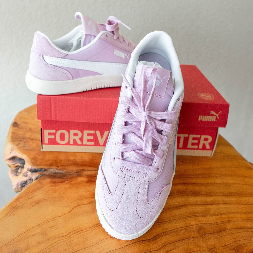 NIB Puma Club 5v5 Size 8 Grape Mist Suede Style# 398670-04 Athletic Shoes